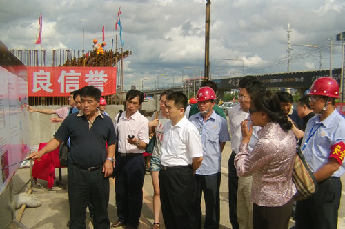 伟德体育 - 综合体育赛事平台|奥体中心相助同伴