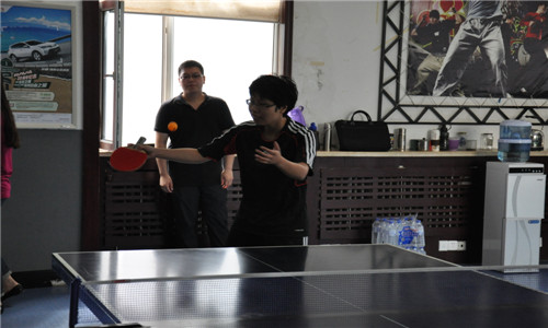 伟德体育 - 综合体育赛事平台|奥体中心相助同伴