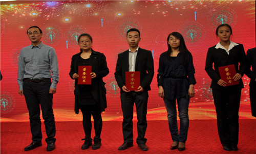 伟德体育 - 综合体育赛事平台|奥体中心相助同伴