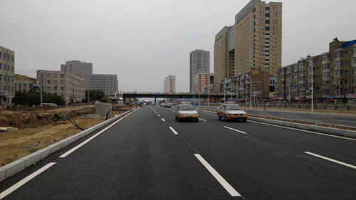 伟德体育 - 综合体育赛事平台|奥体中心相助同伴