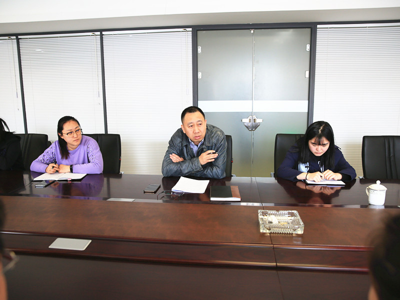 伟德体育 - 综合体育赛事平台|奥体中心相助同伴