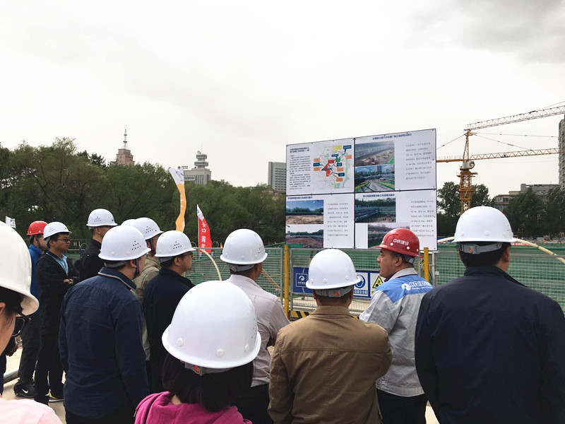 伟德体育 - 综合体育赛事平台|奥体中心相助同伴