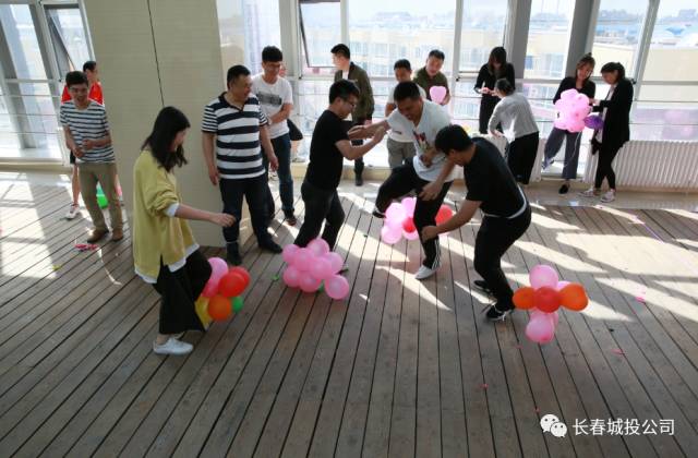 伟德体育 - 综合体育赛事平台|奥体中心相助同伴