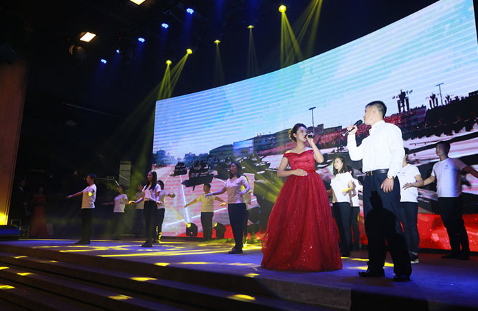 伟德体育 - 综合体育赛事平台|奥体中心相助同伴