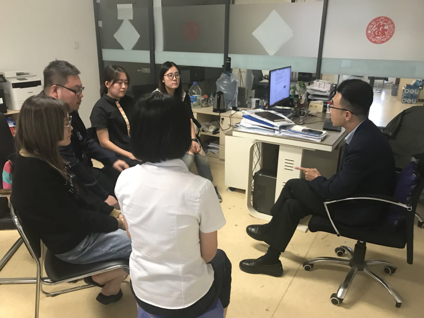 伟德体育 - 综合体育赛事平台|奥体中心相助同伴