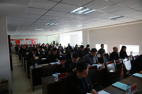 伟德体育 - 综合体育赛事平台|奥体中心相助同伴