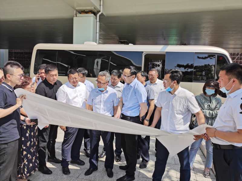 伟德体育 - 综合体育赛事平台|奥体中心相助同伴