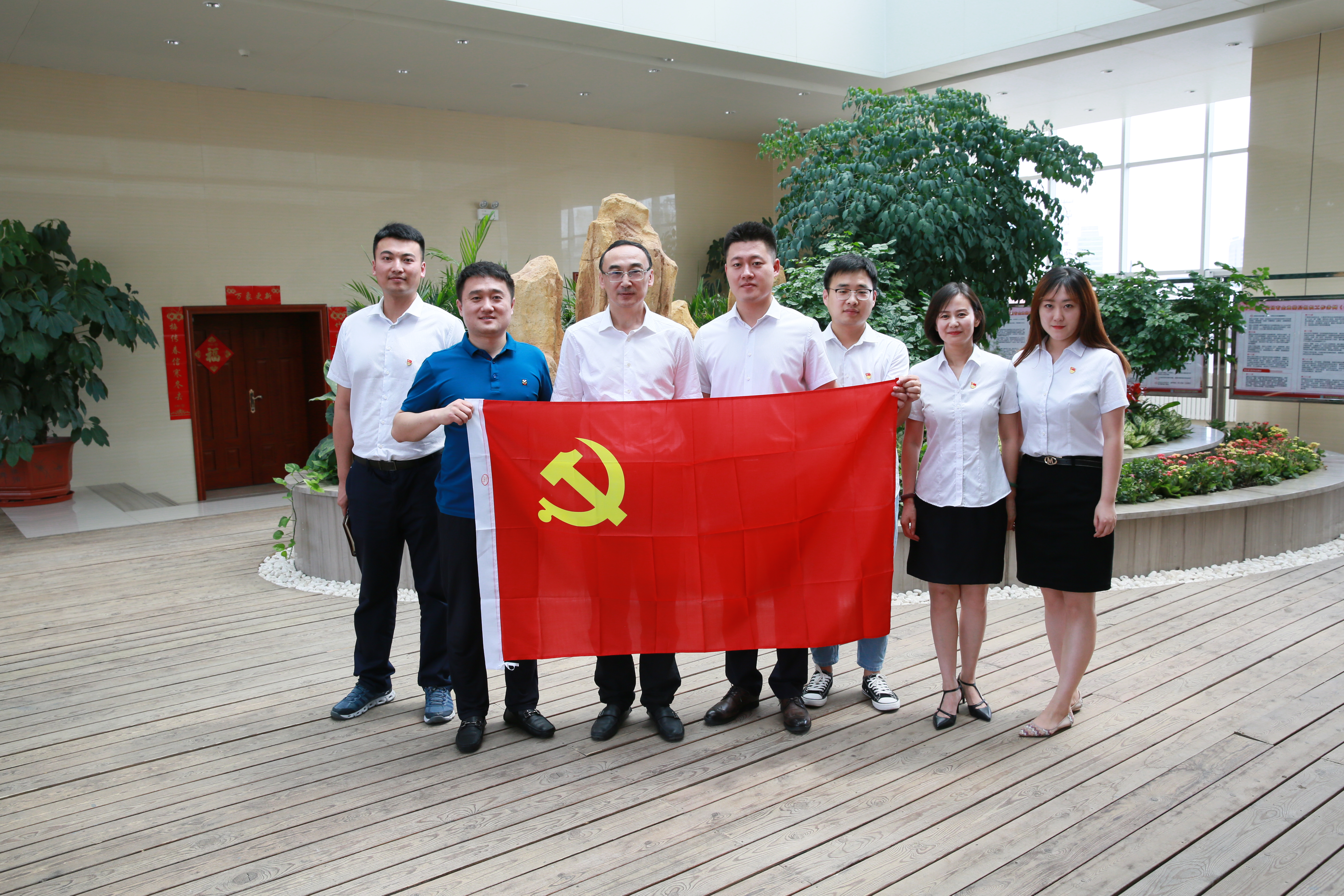 伟德体育 - 综合体育赛事平台|奥体中心相助同伴