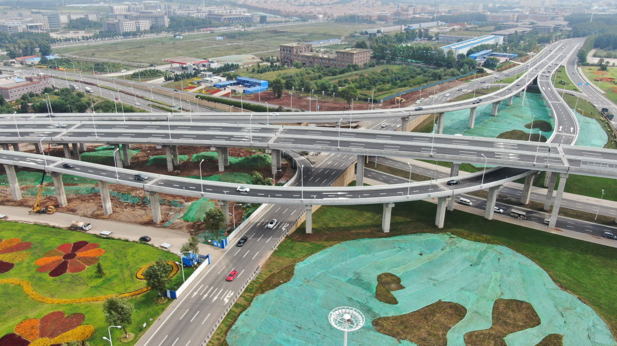 伟德体育 - 综合体育赛事平台|奥体中心相助同伴