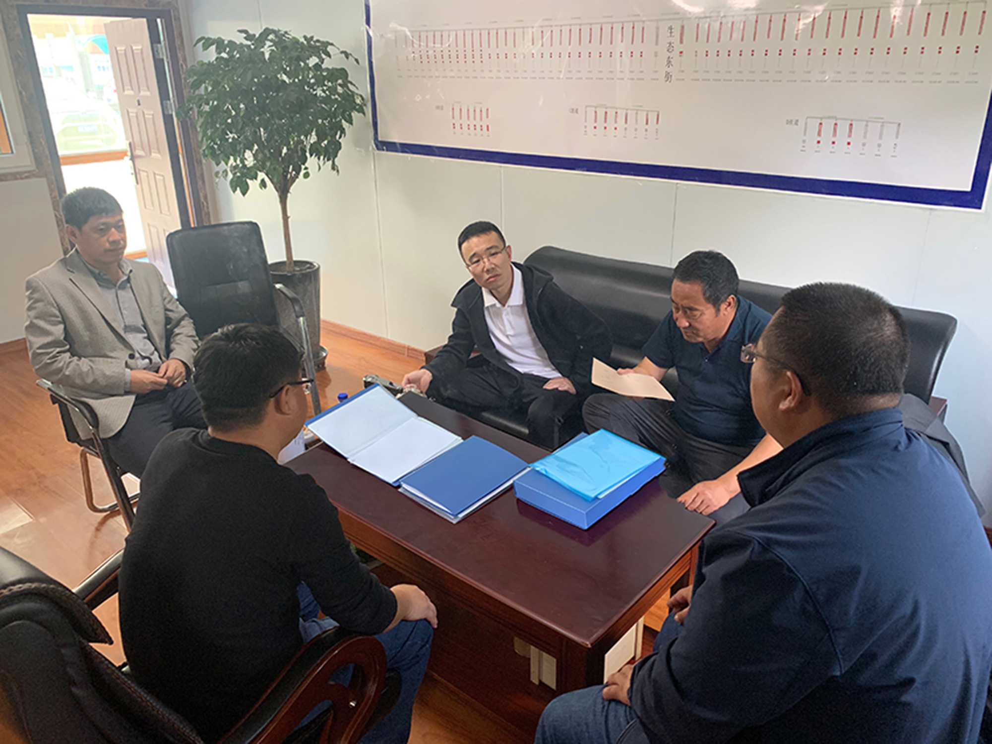 伟德体育 - 综合体育赛事平台|奥体中心相助同伴