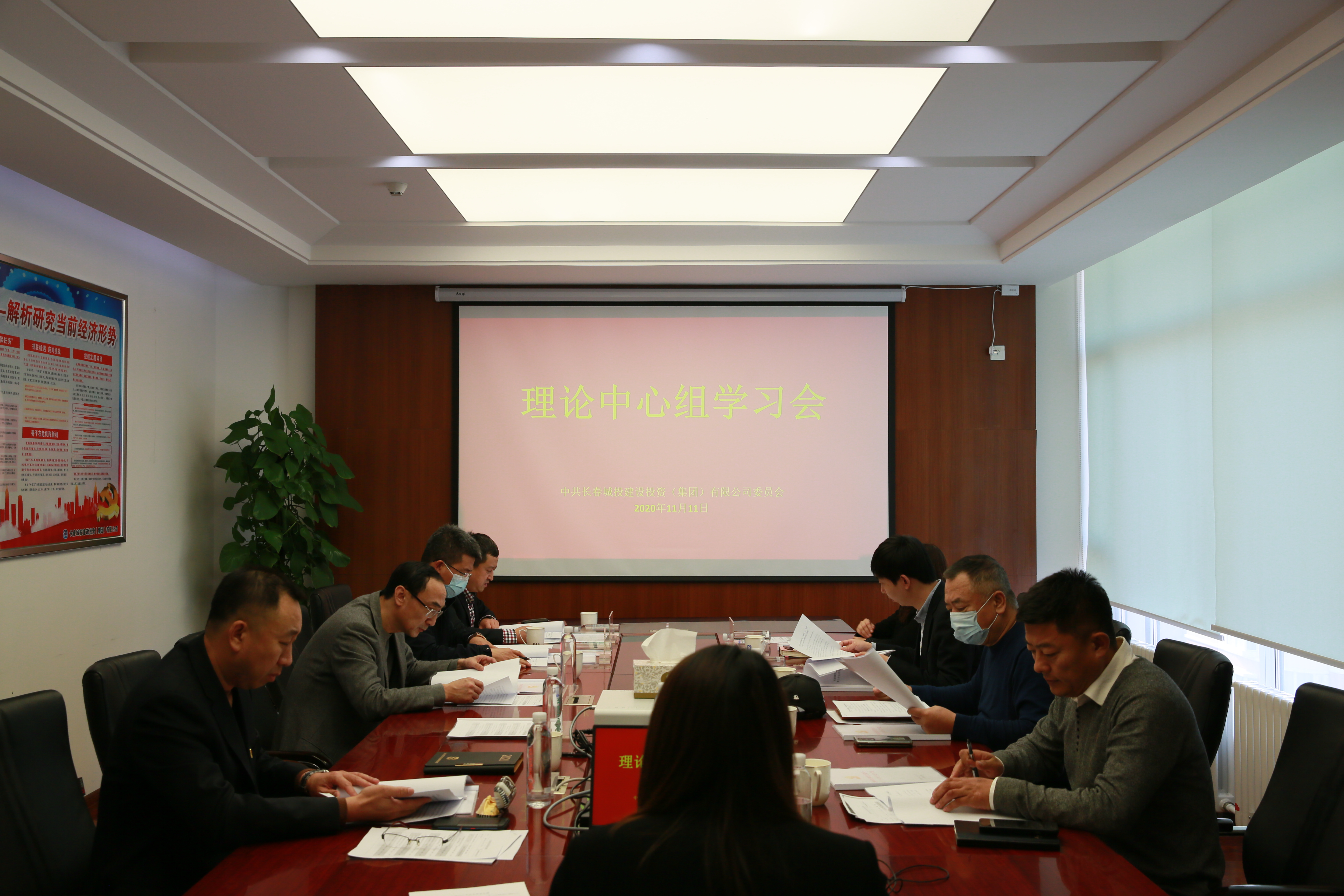 伟德体育 - 综合体育赛事平台|奥体中心相助同伴