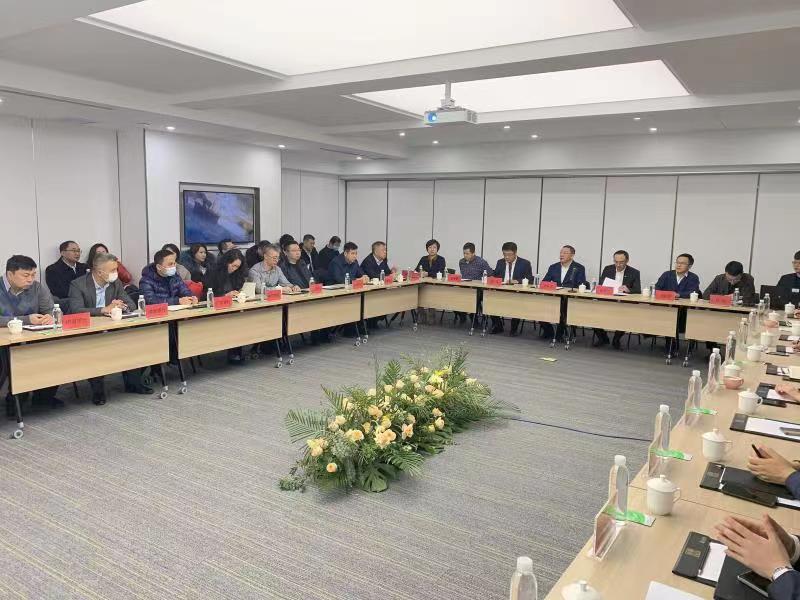 伟德体育 - 综合体育赛事平台|奥体中心相助同伴