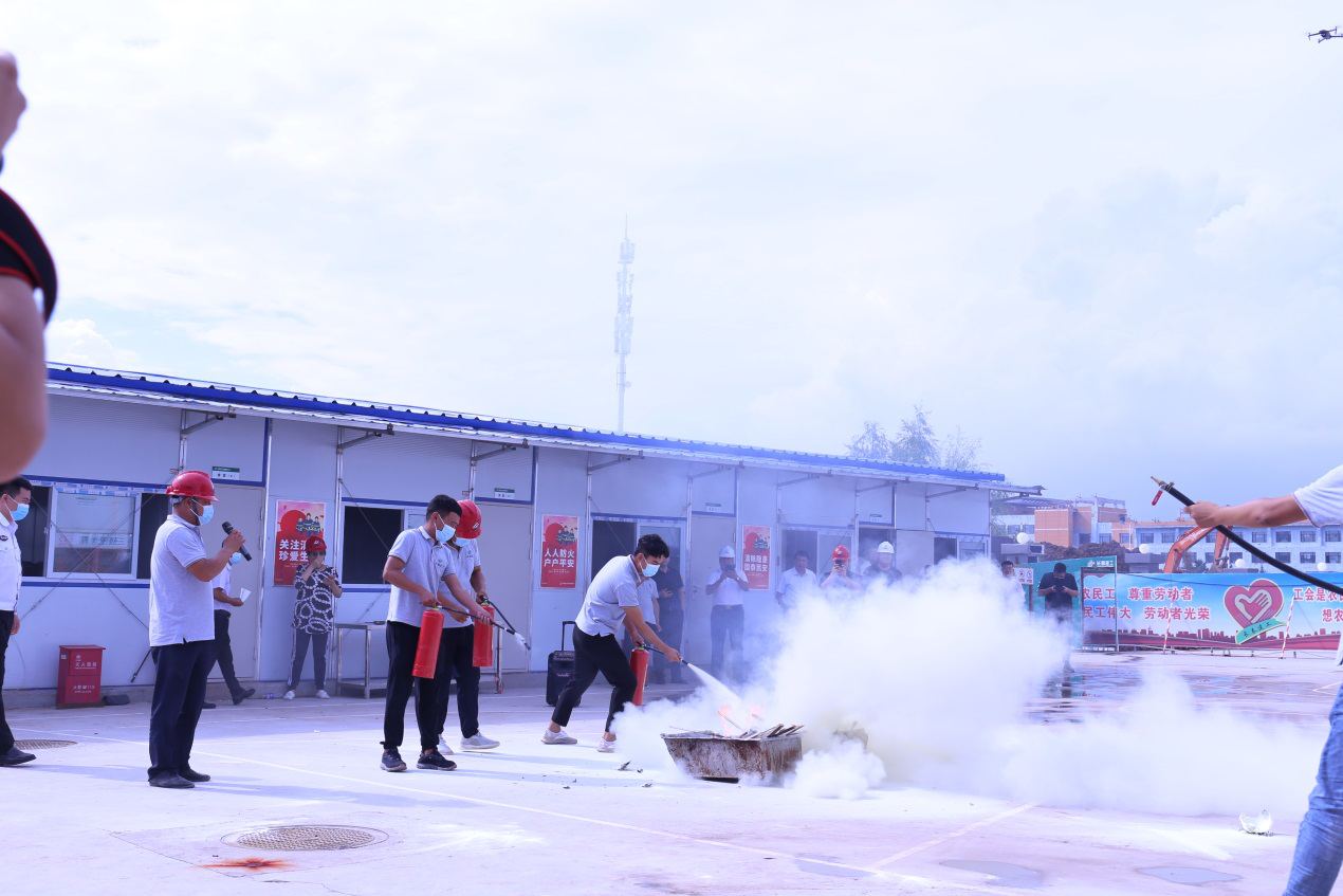 伟德体育 - 综合体育赛事平台|奥体中心相助同伴