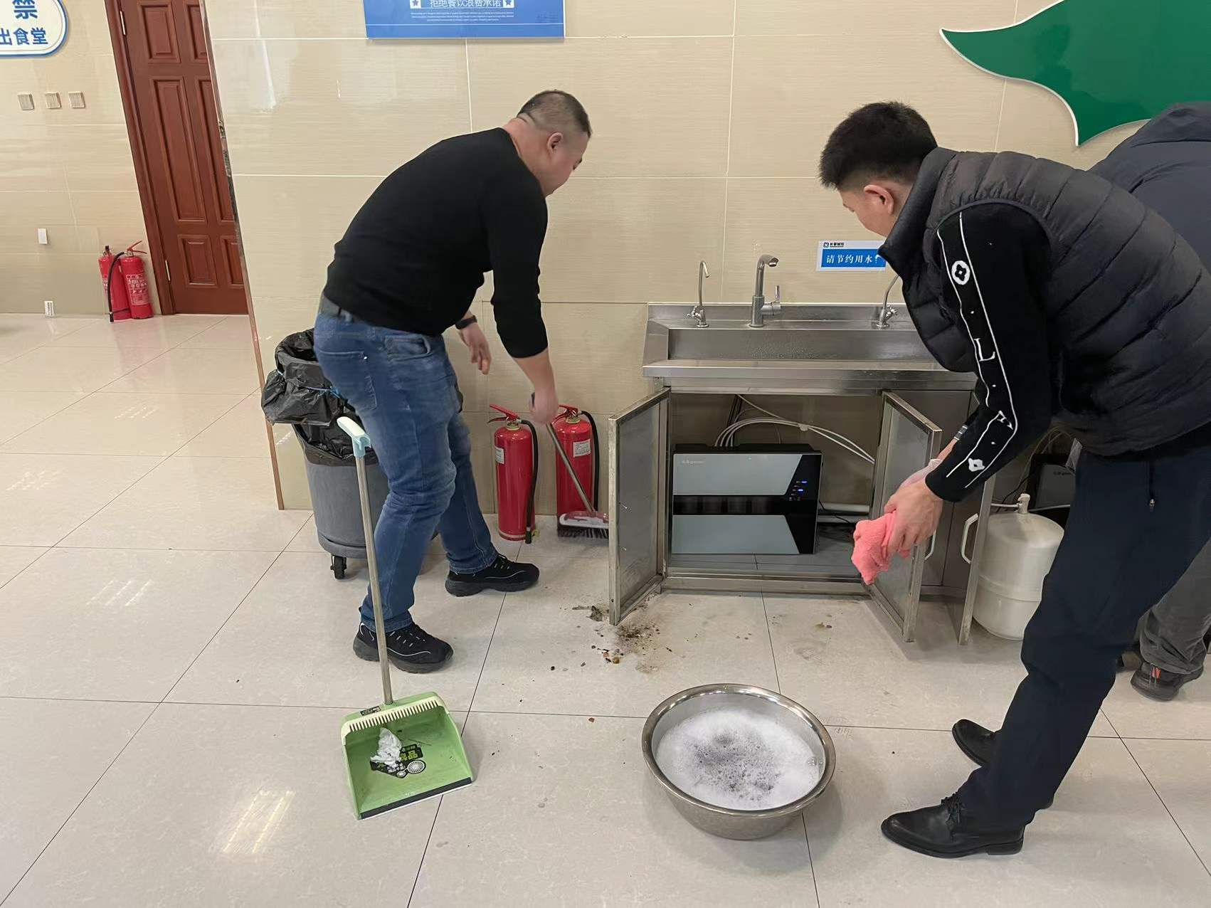 伟德体育 - 综合体育赛事平台|奥体中心相助同伴