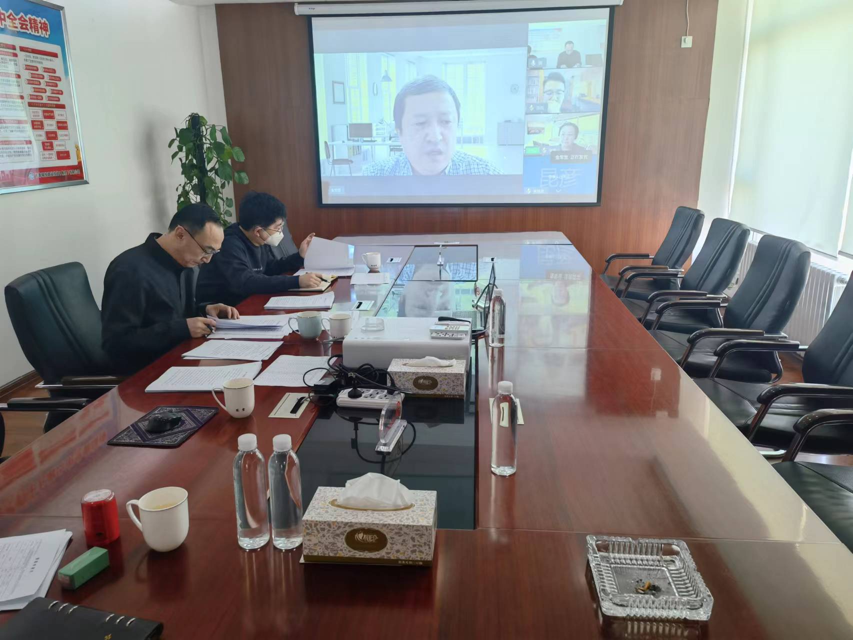 伟德体育 - 综合体育赛事平台|奥体中心相助同伴