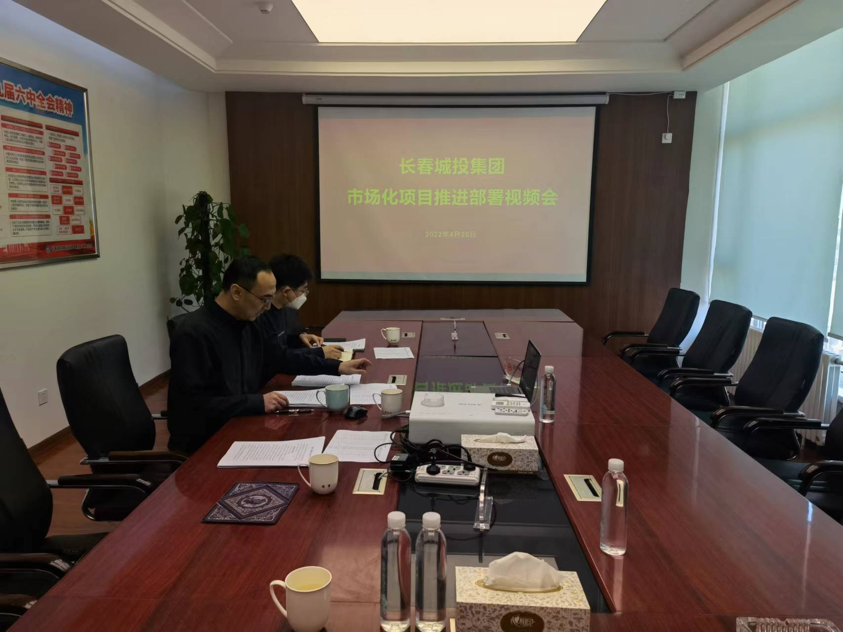 伟德体育 - 综合体育赛事平台|奥体中心相助同伴