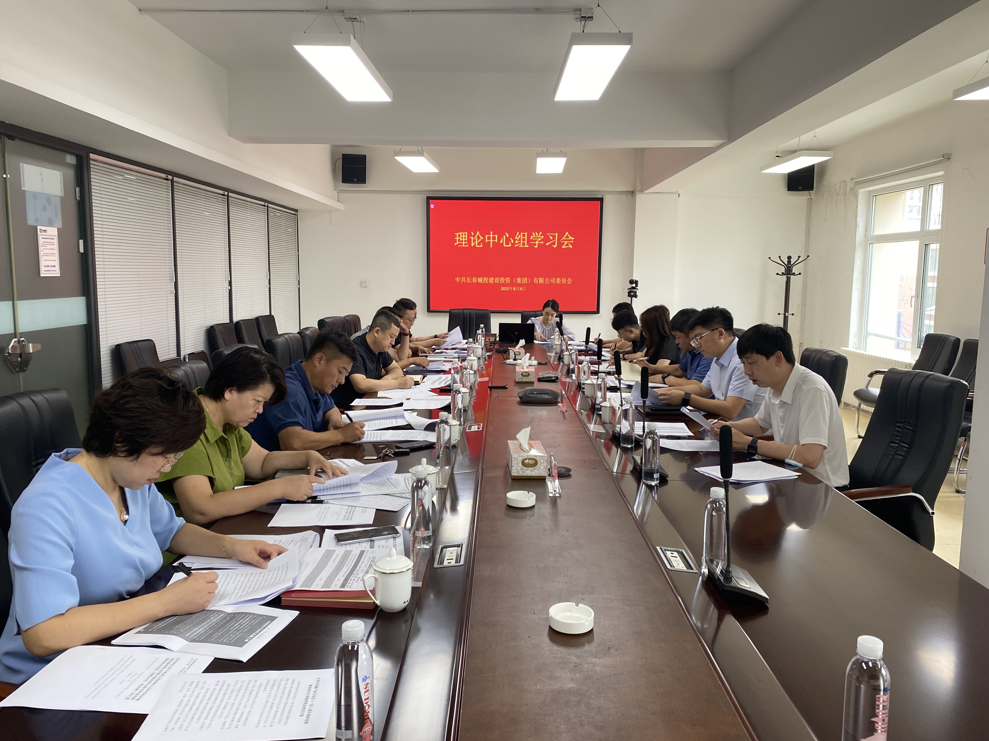 伟德体育 - 综合体育赛事平台|奥体中心相助同伴