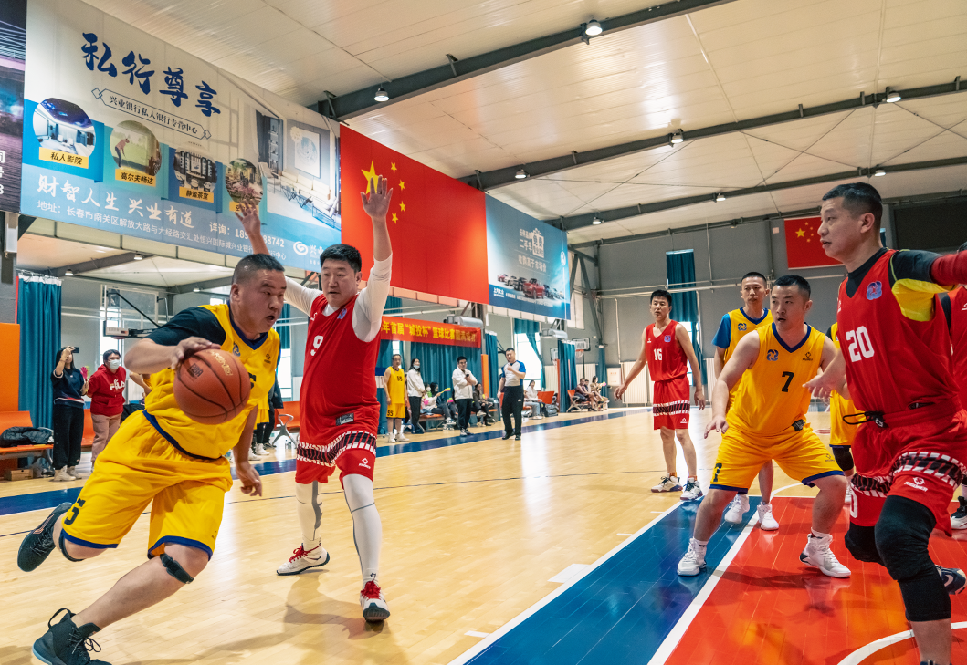 伟德体育 - 综合体育赛事平台|奥体中心相助同伴